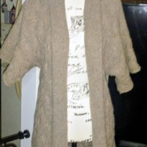 Cozy Apt.9 Tan Knit Cardigan W/Fringe bottom